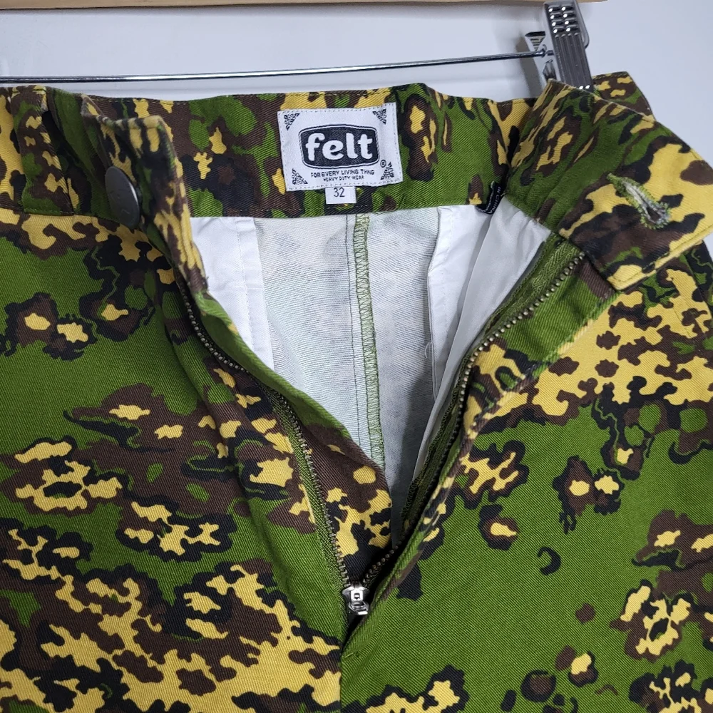 FELT - FOR EVERY LIVING THING Everyday Work Pants Green Yellow Camo 32x29 $95